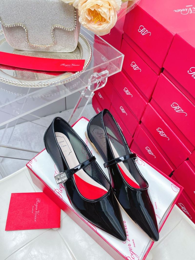 Roger Vivier flat shoes